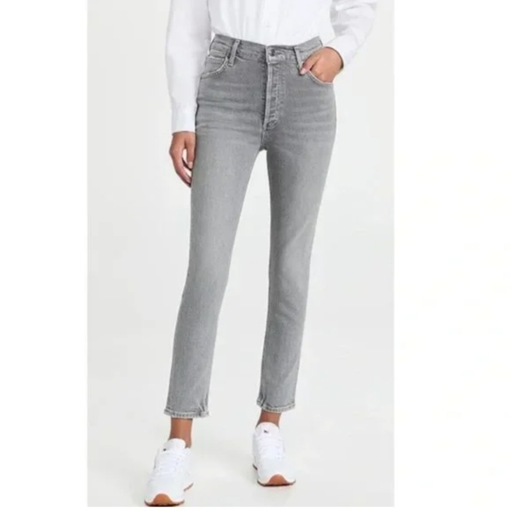 AGOLDE Nico high rise jeans. 24